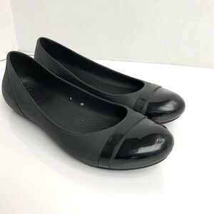 Crocs Sz 8 Gianna Alice Black Shiny Cap Toe Ballet Flats